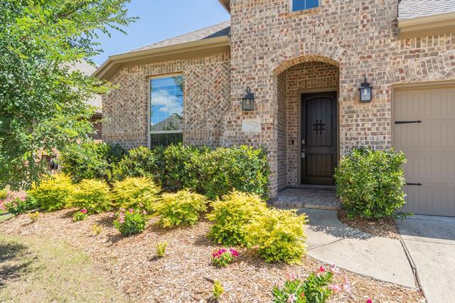 Building Photo - 9916 Echo Summit Dr