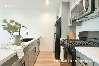 Building Photo - 1541 Ocean Ave