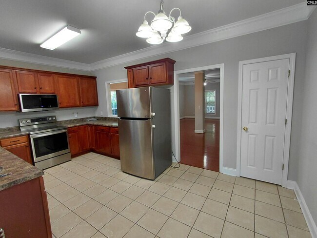 Building Photo - 300 Hampton Forest Drive