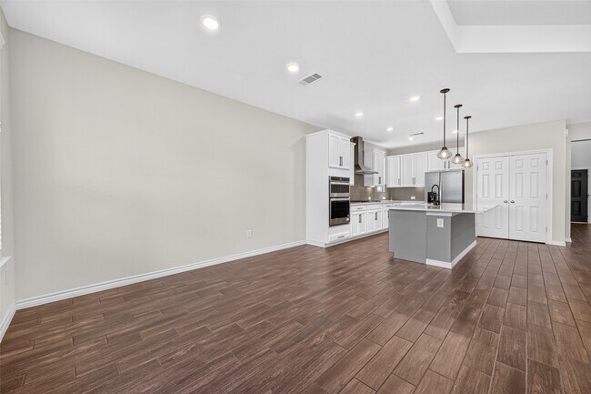 Building Photo - 23335 Yellow Larkspur Ln