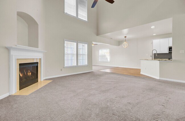 Building Photo - Spacious 5-Bedroom Rental with Dual Master...