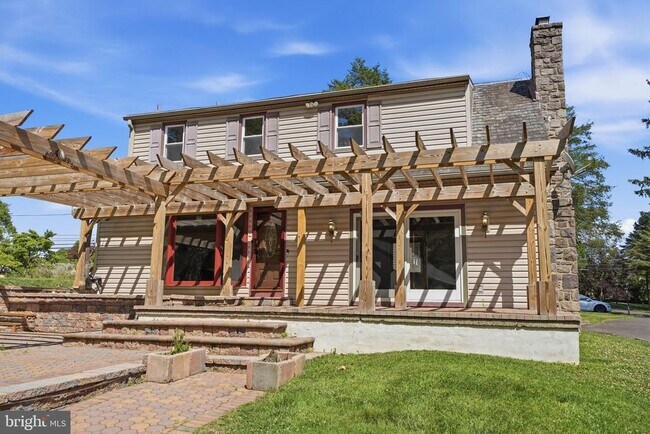 Building Photo - 612 Bustleton Pike
