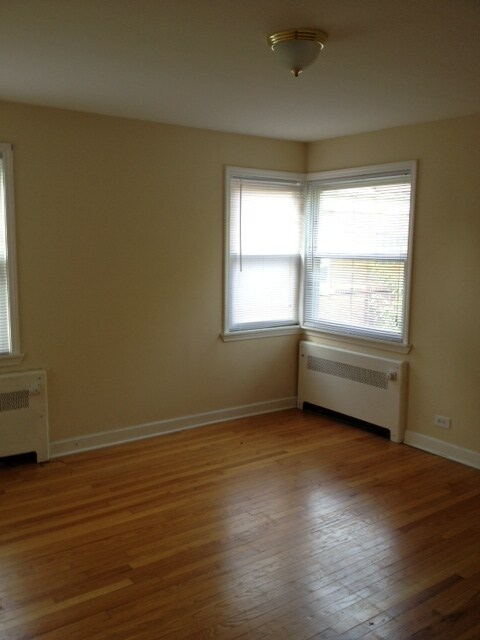 Building Photo - 1528 N Harlem Ave