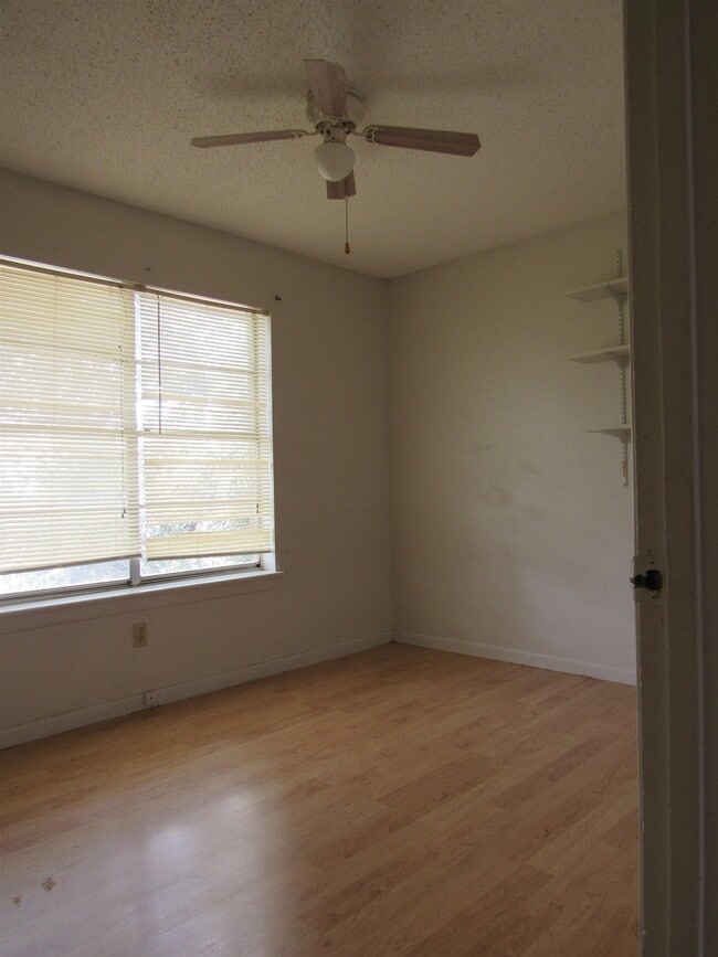 Building Photo - 5302 Springfield Ave