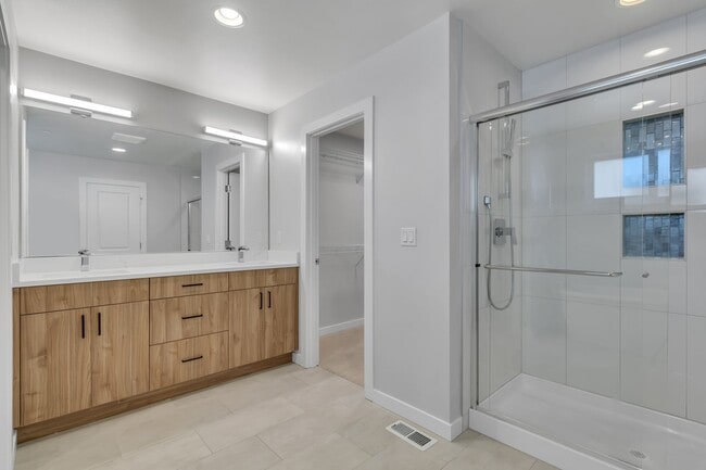 Building Photo - 4432 137th St SW