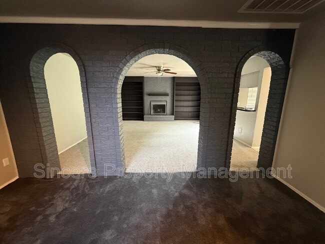 Building Photo - 11808 Biggs Cir