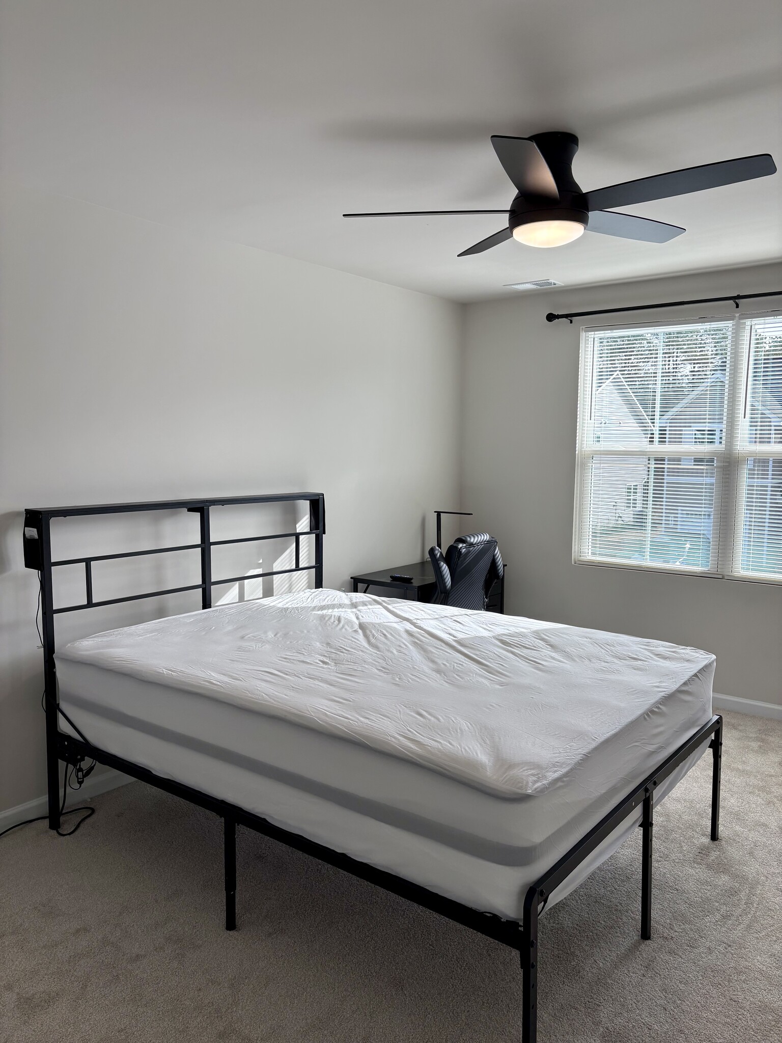 Building Photo - 338 Myrtle Meadows Dr