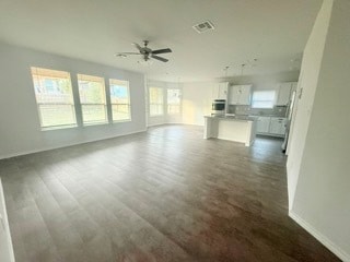 Building Photo - 7215 Lavaca Dr