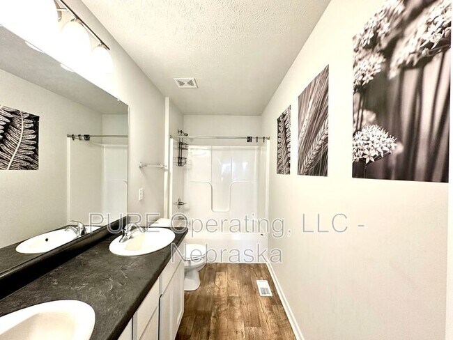 Building Photo - 5121 N 181st St