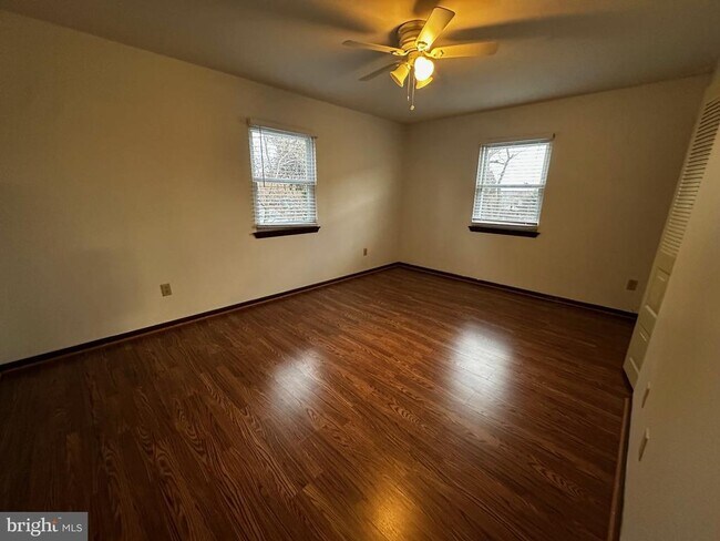 Building Photo - 1439 Vista St