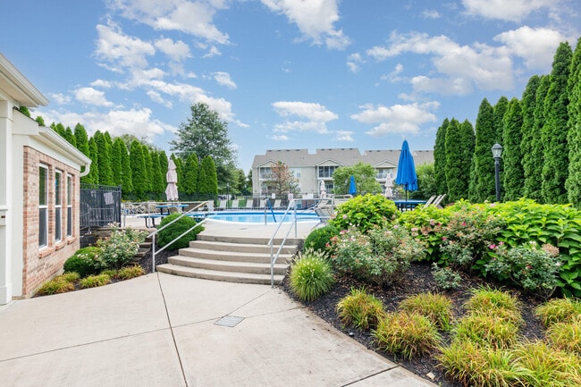 Building Photo - 770 Cantering Hills Way