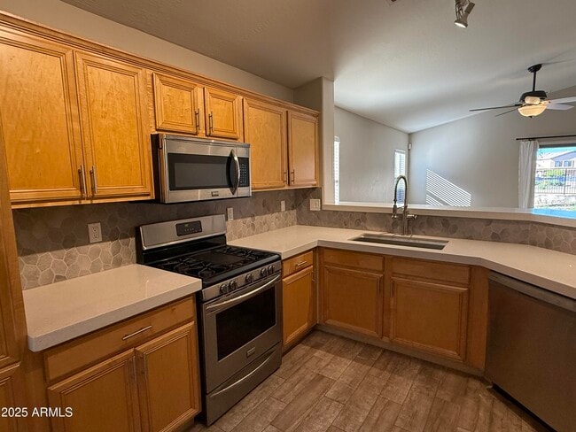 Building Photo - 5418 W Jessica Ln