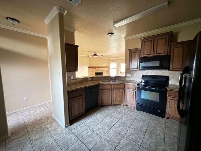 Building Photo - 3100 Rockwall Dr