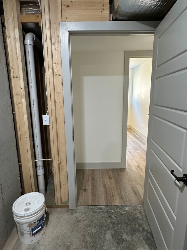 Building Photo - NEW CONSTRUCTION 5 Bed 3 Bath w/ Walk Out ...