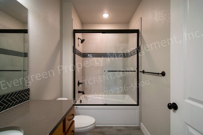 Building Photo - 4612 Hahns Peak Dr