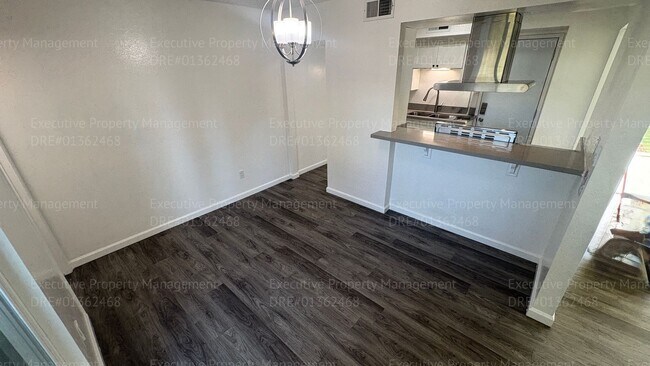 Building Photo - 4800 Nordic Dr