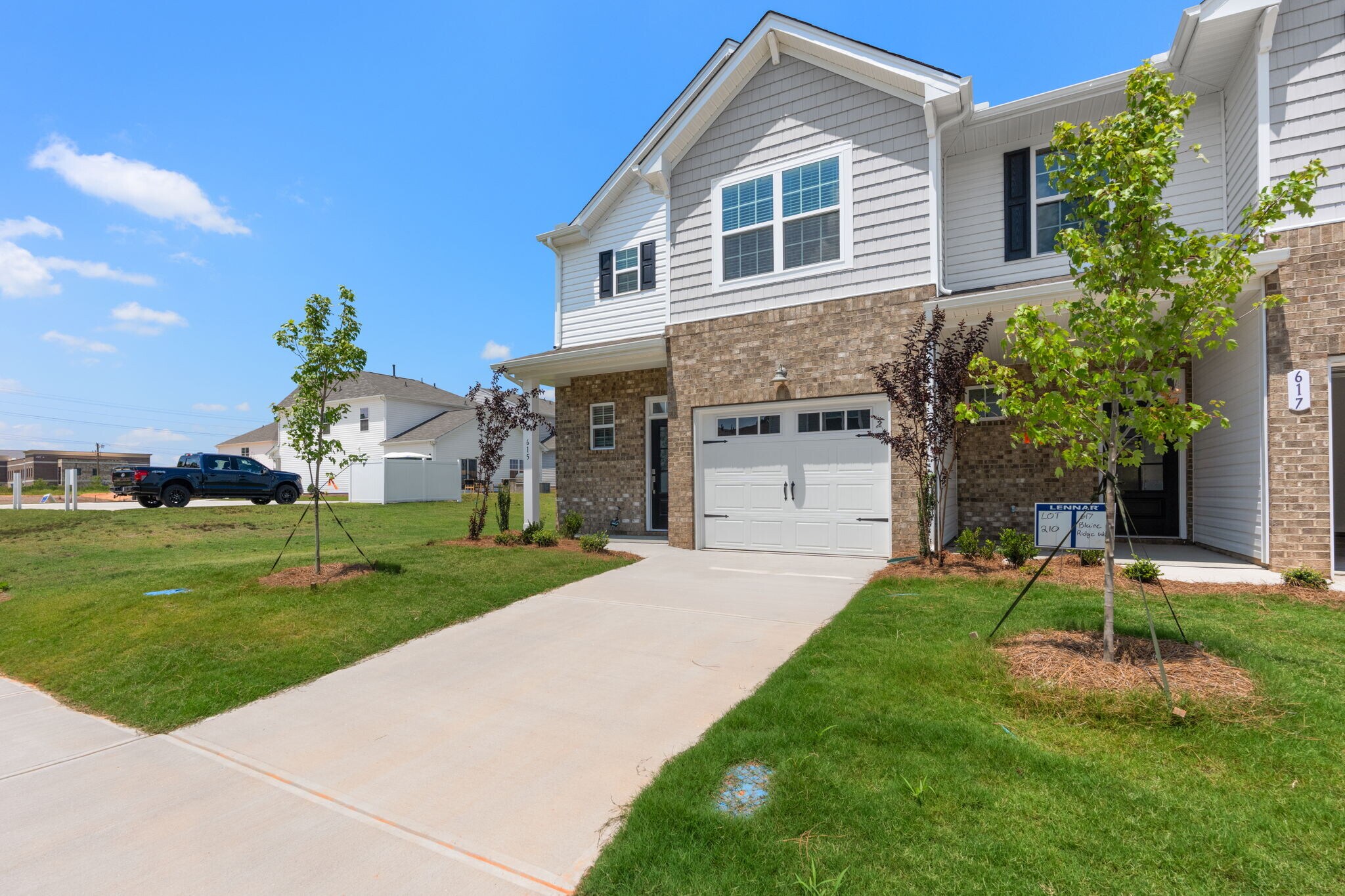 Building Photo - 615 Blaire Ridge Way