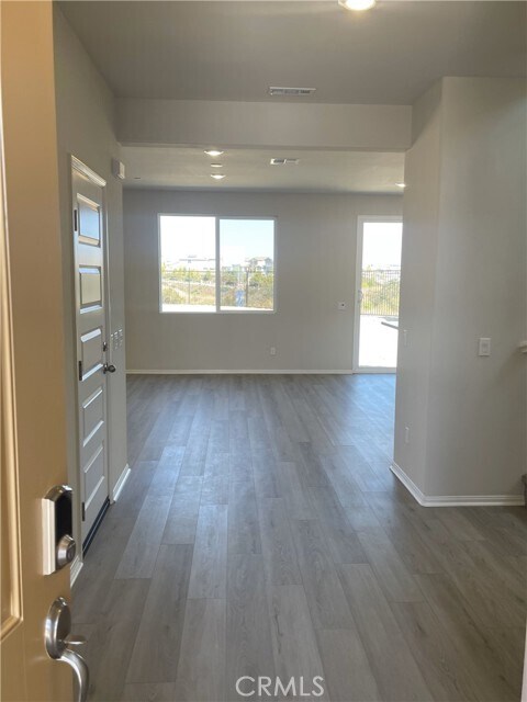 Building Photo - 11632 Couples