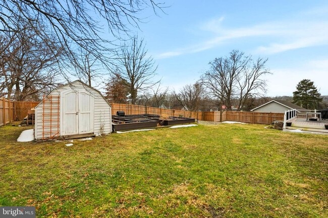 Building Photo - 8875 Carrollton Ave