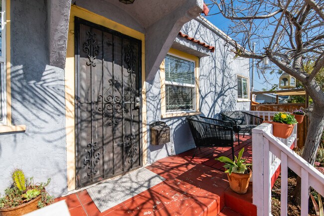 Building Photo - 3254 Upas St