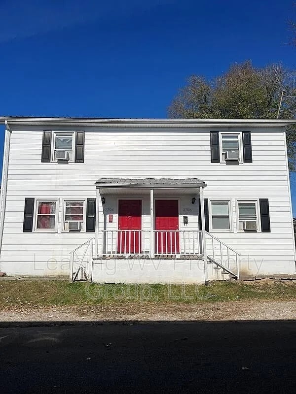 Primary Photo - 2704 Creamery St