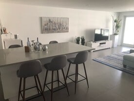 Building Photo - 3550 Galt Ocean Dr