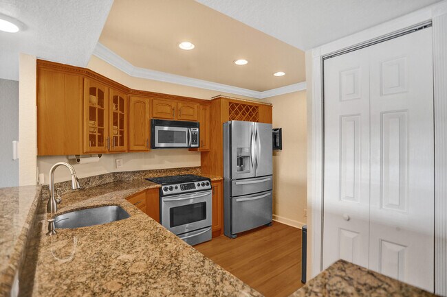 Building Photo - 1501 E Broward Blvd