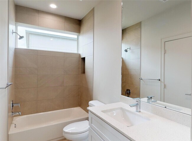 Building Photo - 5726 Rucio Ln