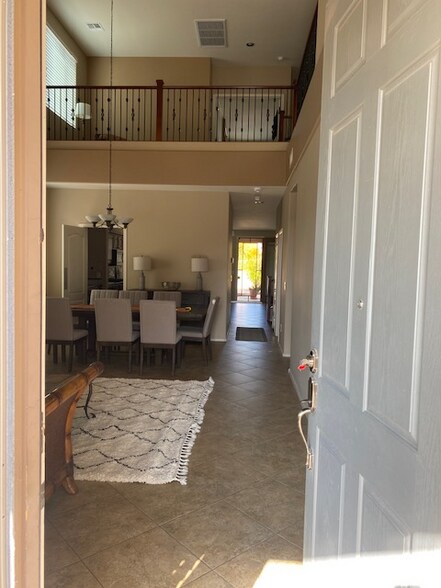 Building Photo - 18096 W Paradise Ln