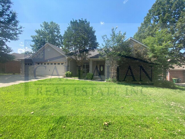 Building Photo - Millers Crossing 4 Bedroom