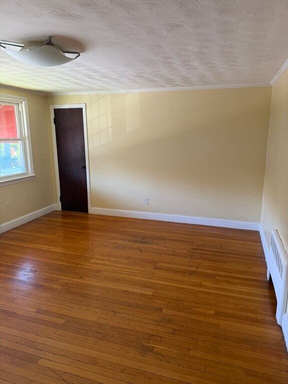 Building Photo - 298 Wood Ave