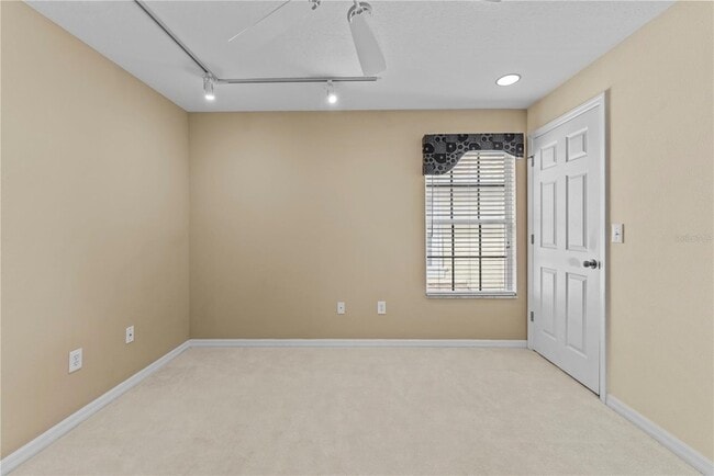 Building Photo - 1938 Fiesta Ridge Ct