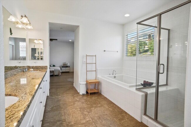 Building Photo - For Lease: Stunning Modern Pool Home in th...