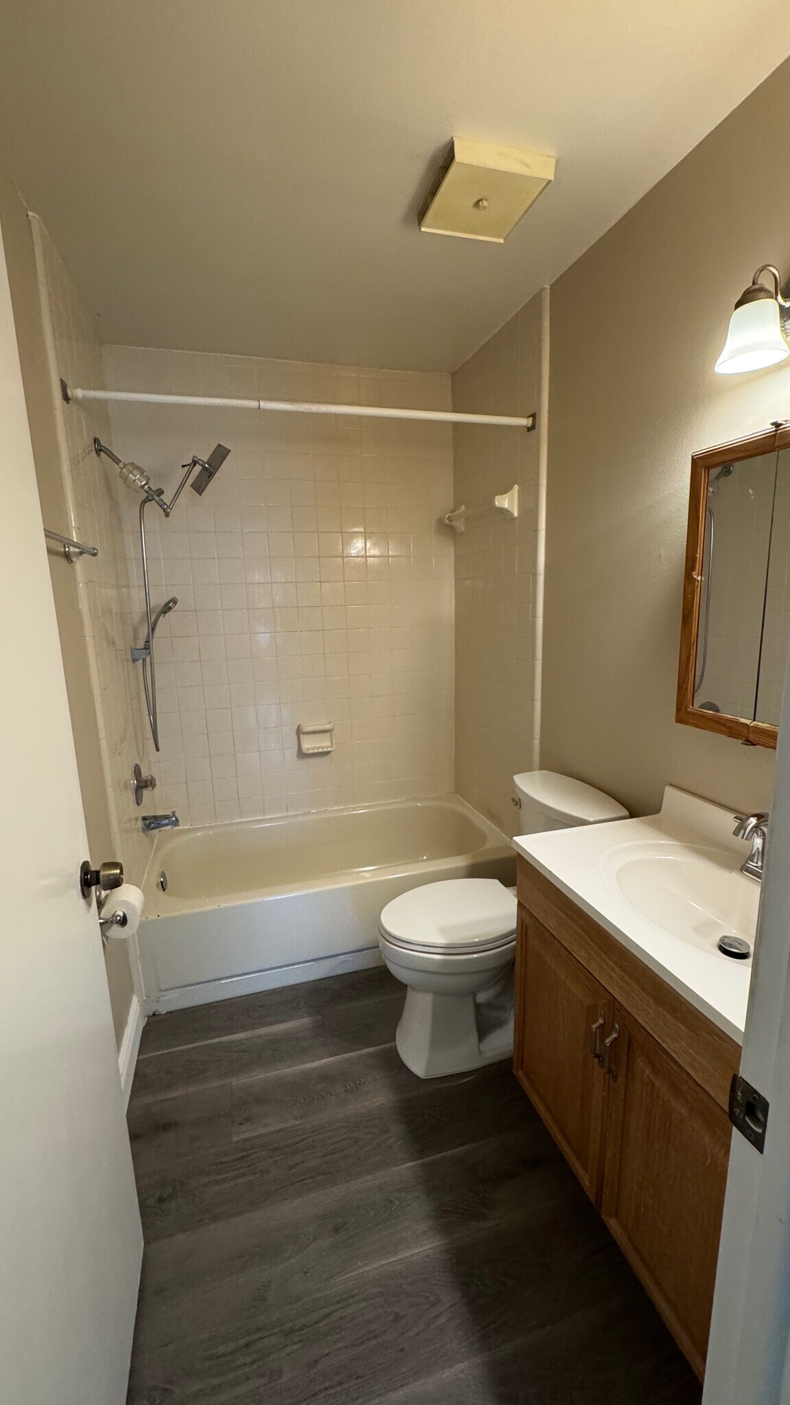 Bathroom 2 - 14301 Hanging Moss Circle