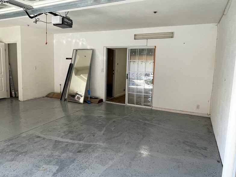 Building Photo - 1712 Ruxton Ln