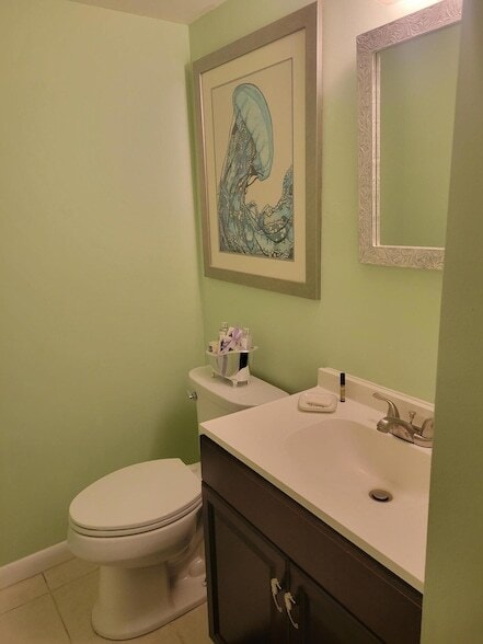 Building Photo - 356 Lake Dora Dr