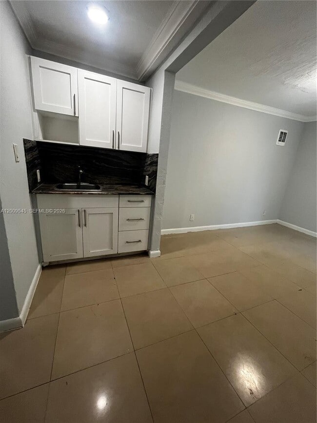 Building Photo - 912 NW 55th Terrace