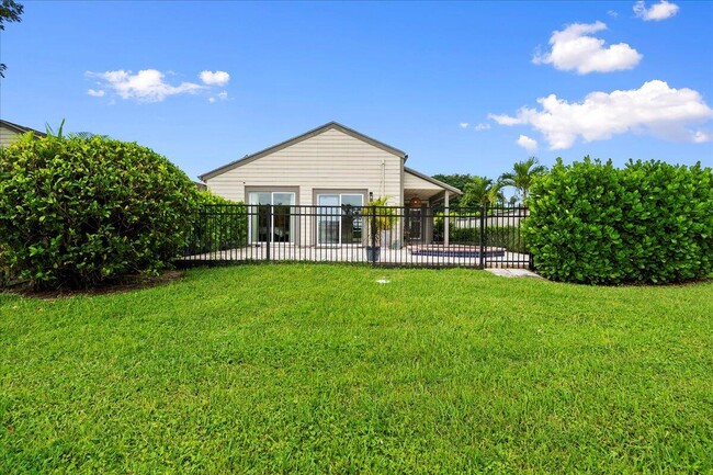 Building Photo - 2542 Bedford Mews Dr