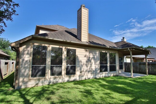 Building Photo - 23118 Century Plant Dr