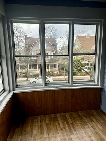 Building Photo - 21 Lafayette St