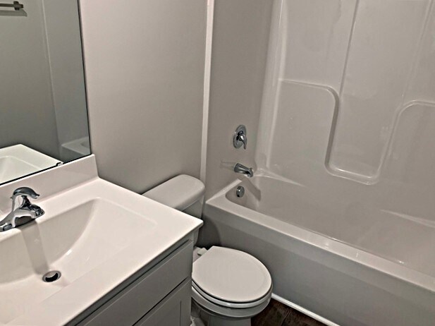 Building Photo - 7125 Spaniel Ct