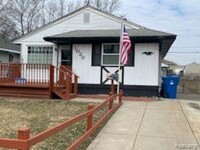 Building Photo - 1020 Holbrook St