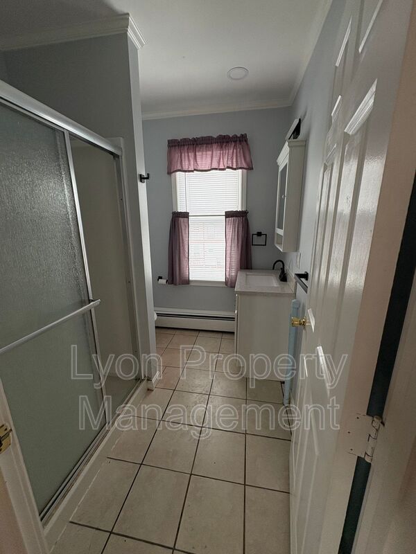 Building Photo - 1134 Social St