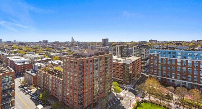 Building Photo - 1500 Hudson St