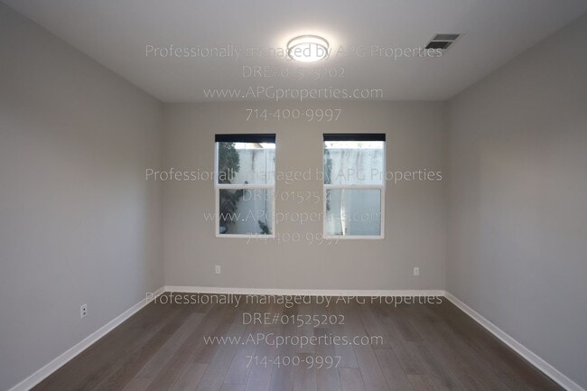 Building Photo - 2041 N Orange Olive Rd