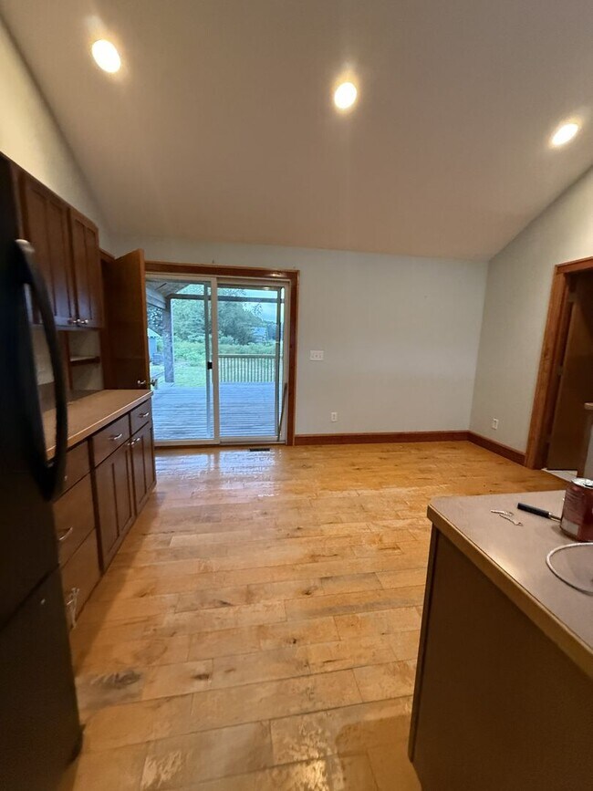 Building Photo - 7276 Tiger Dr