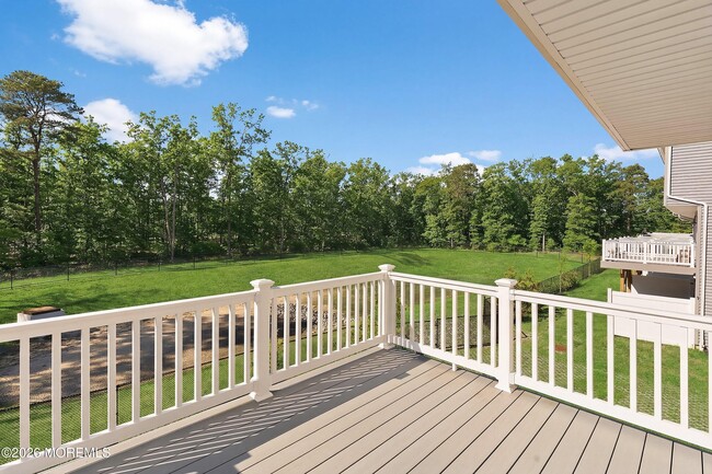 Building Photo - 604 Cyprus Ct