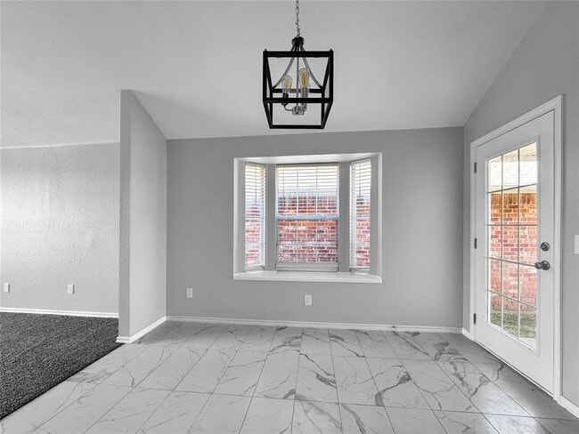 Building Photo - 4917 SE 89th Terrace