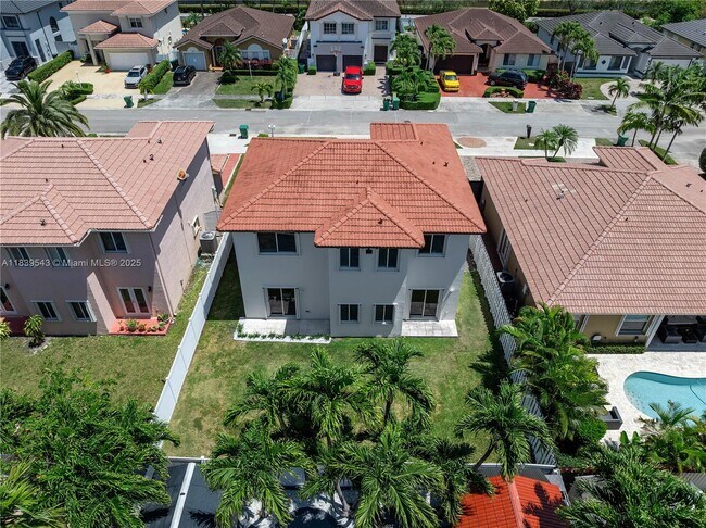 Building Photo - 2894 SW 144th Ct