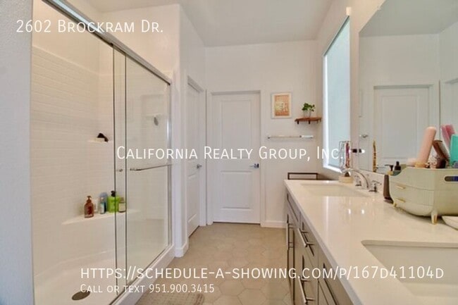 Building Photo - 2602 Brockram Dr